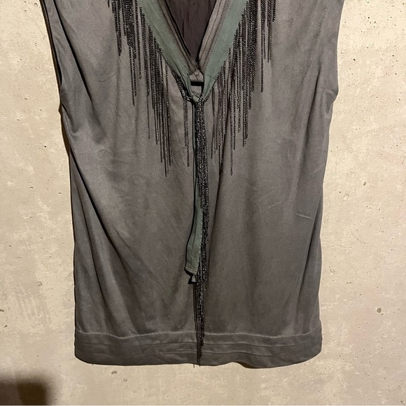Aryn K Tank Top Women's Size M Grey Faux Leather Metal Chain Fringe Silk Lining - Picture 3 of 8